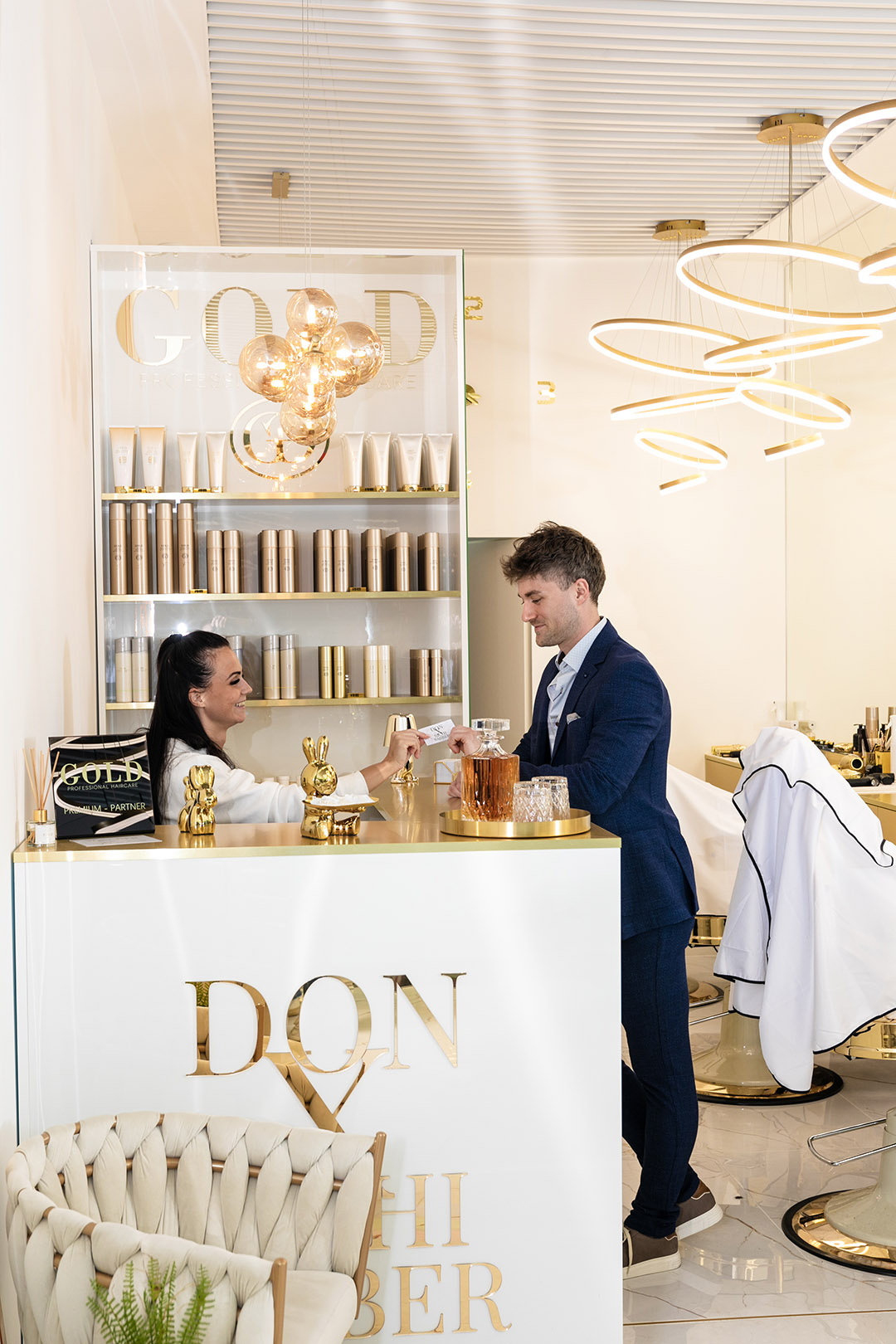 DONXRICHI BARBER